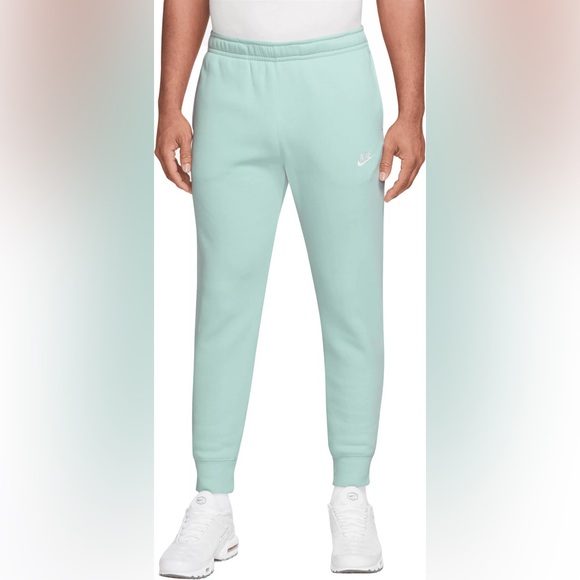 Nike Club Fleece Plus Pants Joggers- NEW - Picture 1 of 6